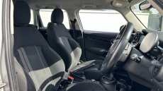 MINI Hatchback 2.0 Cooper S Classic 5dr Auto Petrol Hatchback